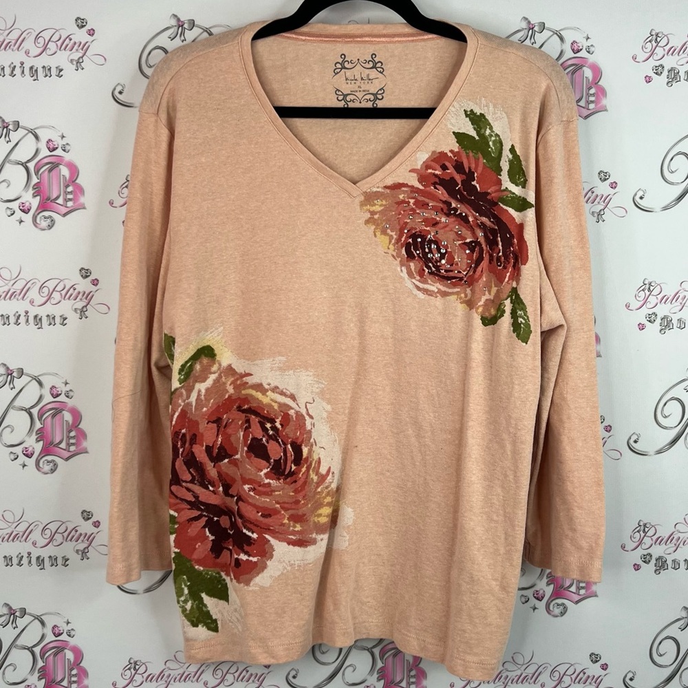 Nicole miller New York long sleeve flowers Elegant Floral Long Sleeve Top